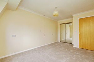 BEDROOM- click for photo gallery